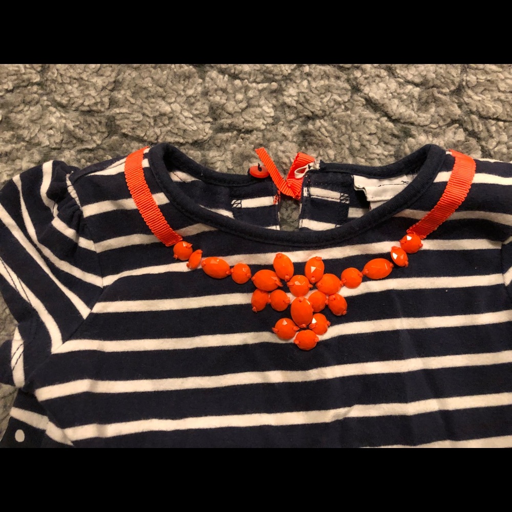 Top size 4 - Picture 2 of 4